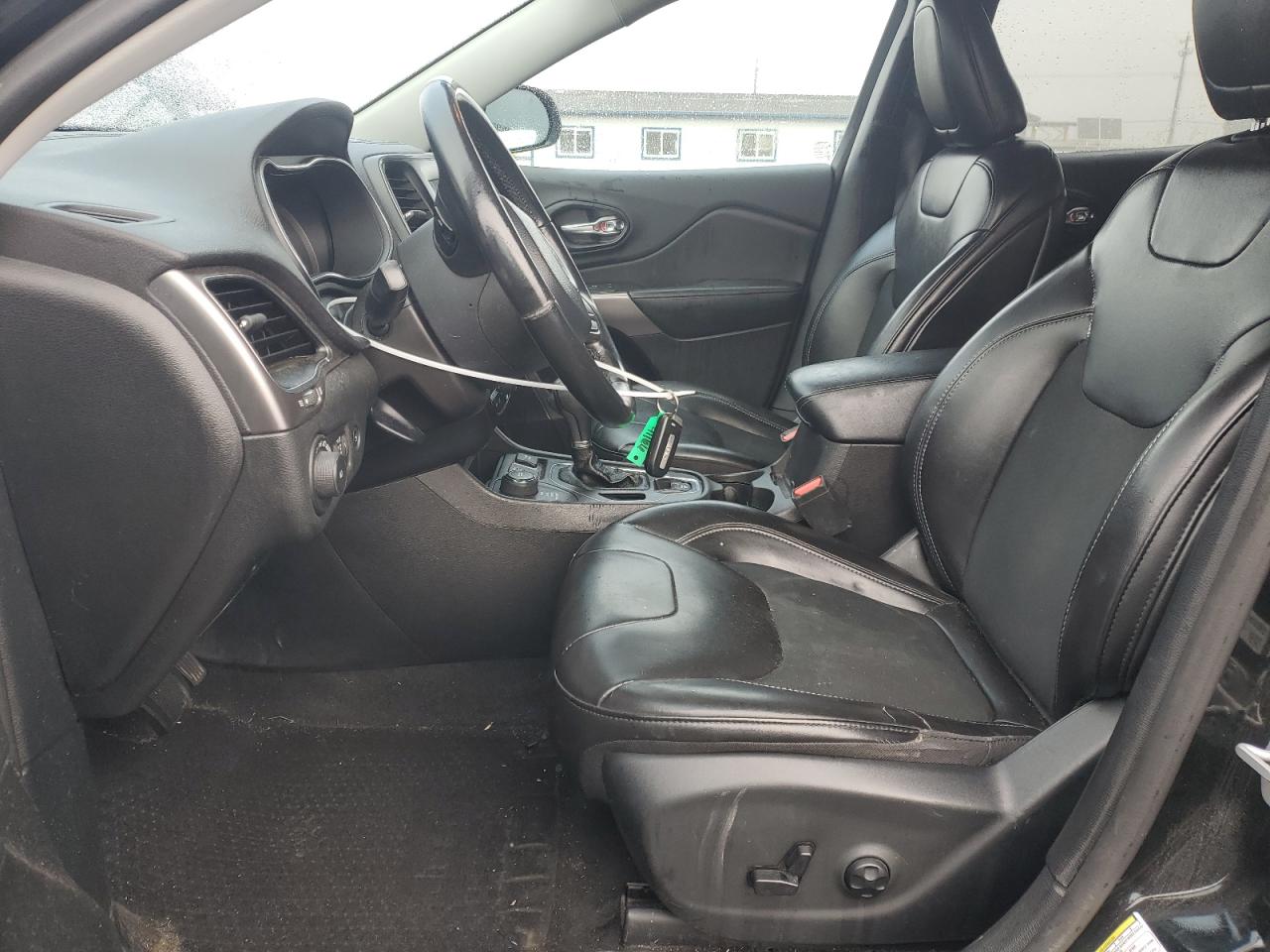 2019 Jeep Cherokee Latitude Plus VIN: 1C4PJMLX0KD415603 Lot: 85403765