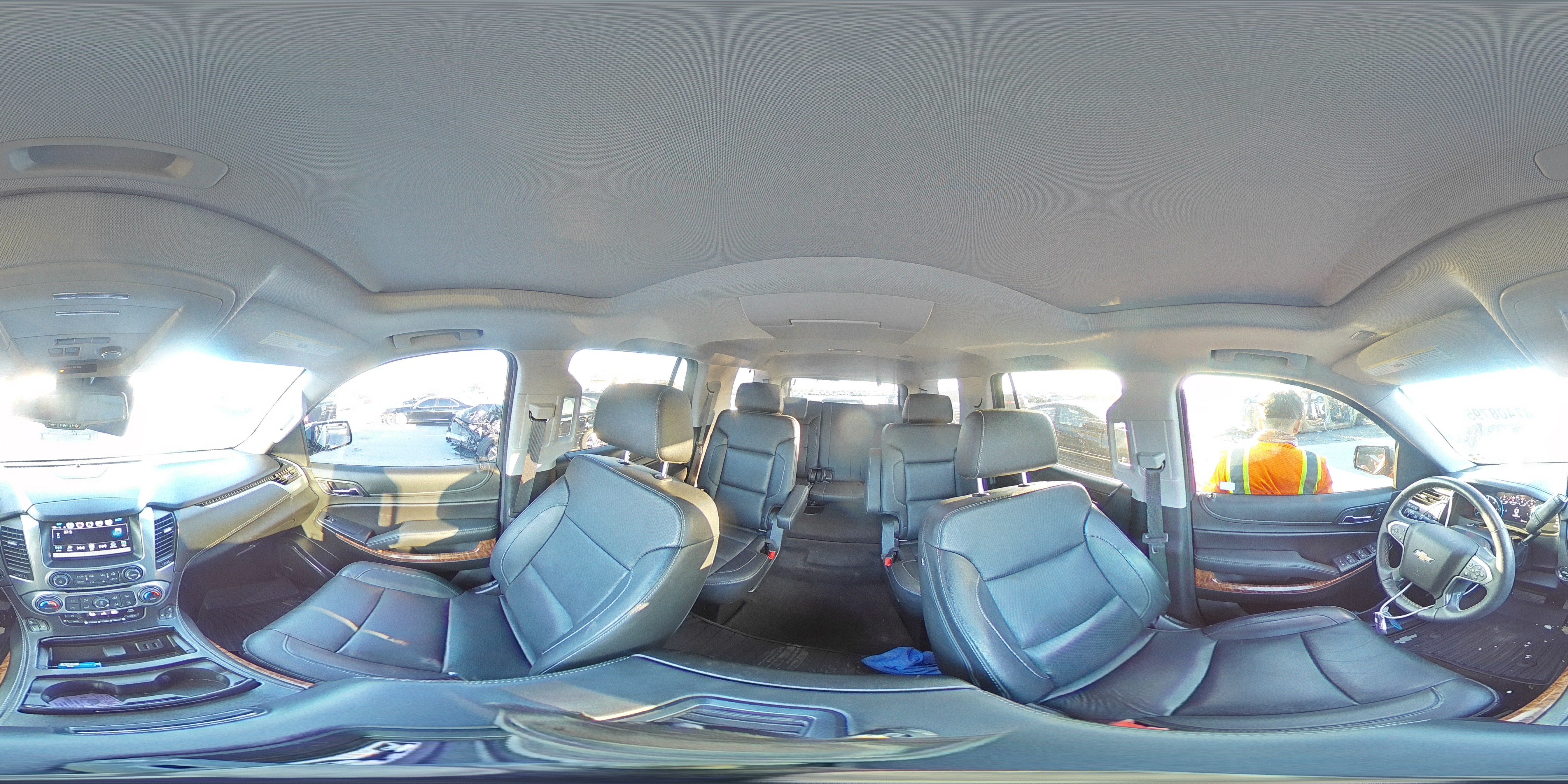 2018 Chevrolet Tahoe K1500 Premier VIN: 1GNSKCKC4JR360775 Lot: 87408795