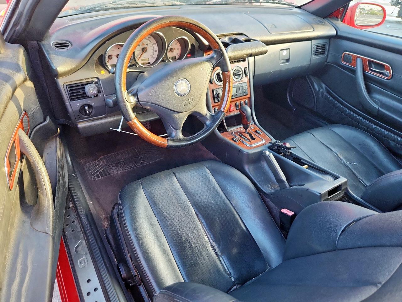 2004 Mercedes-Benz Slk 320 VIN: WDBKK65F64F307404 Lot: 84809255