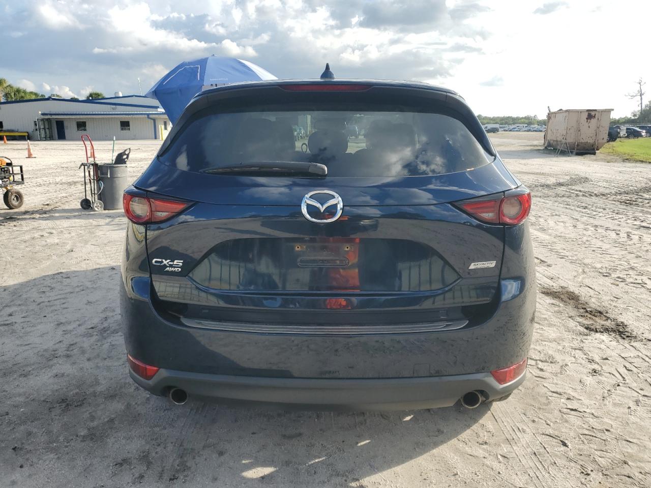 2017 Mazda Cx-5 Grand Touring VIN: JM3KFBDL1H0205322 Lot: 89865985