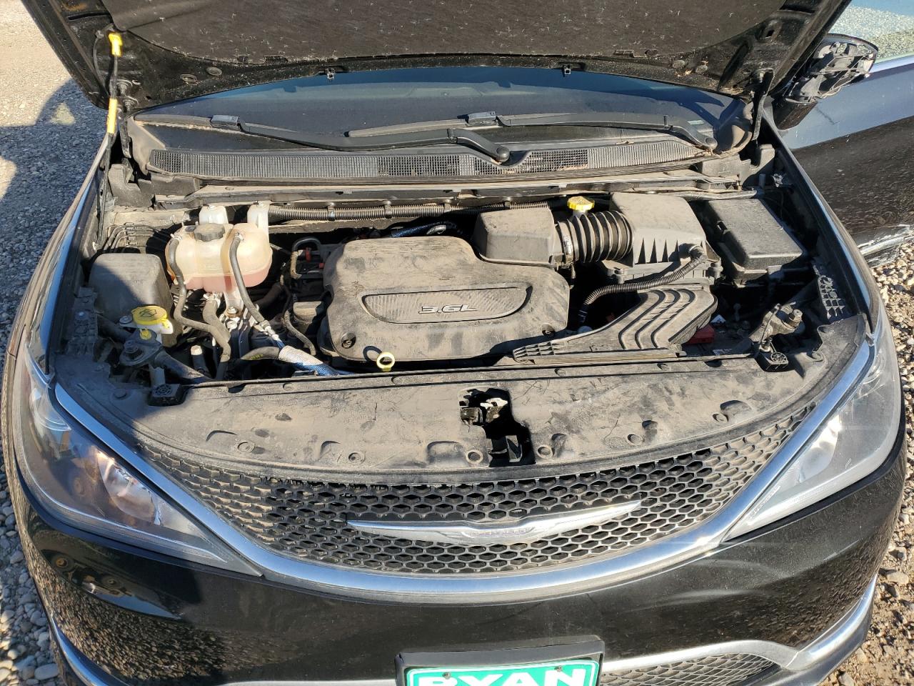 2017 Chrysler Pacifica Touring L VIN: 2C4RC1BG4HR788104 Lot: 82270275