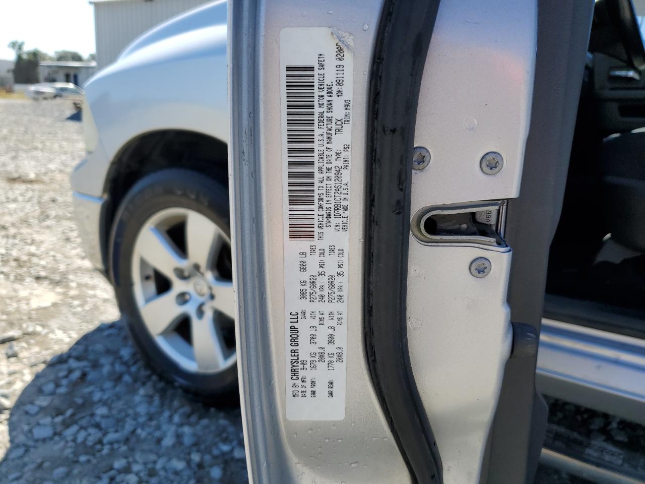 2010 Dodge Ram 1500 VIN: 1D7RB1CT2AS120942 Lot: 84904935