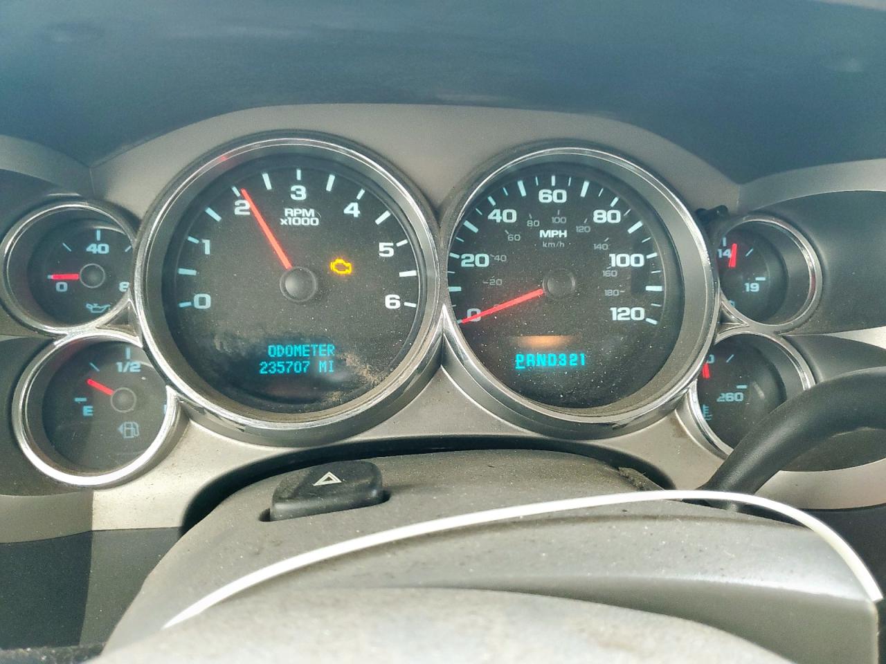 2008 GMC Sierra C1500 VIN: 1GTEC19J18Z277066 Lot: 89891685