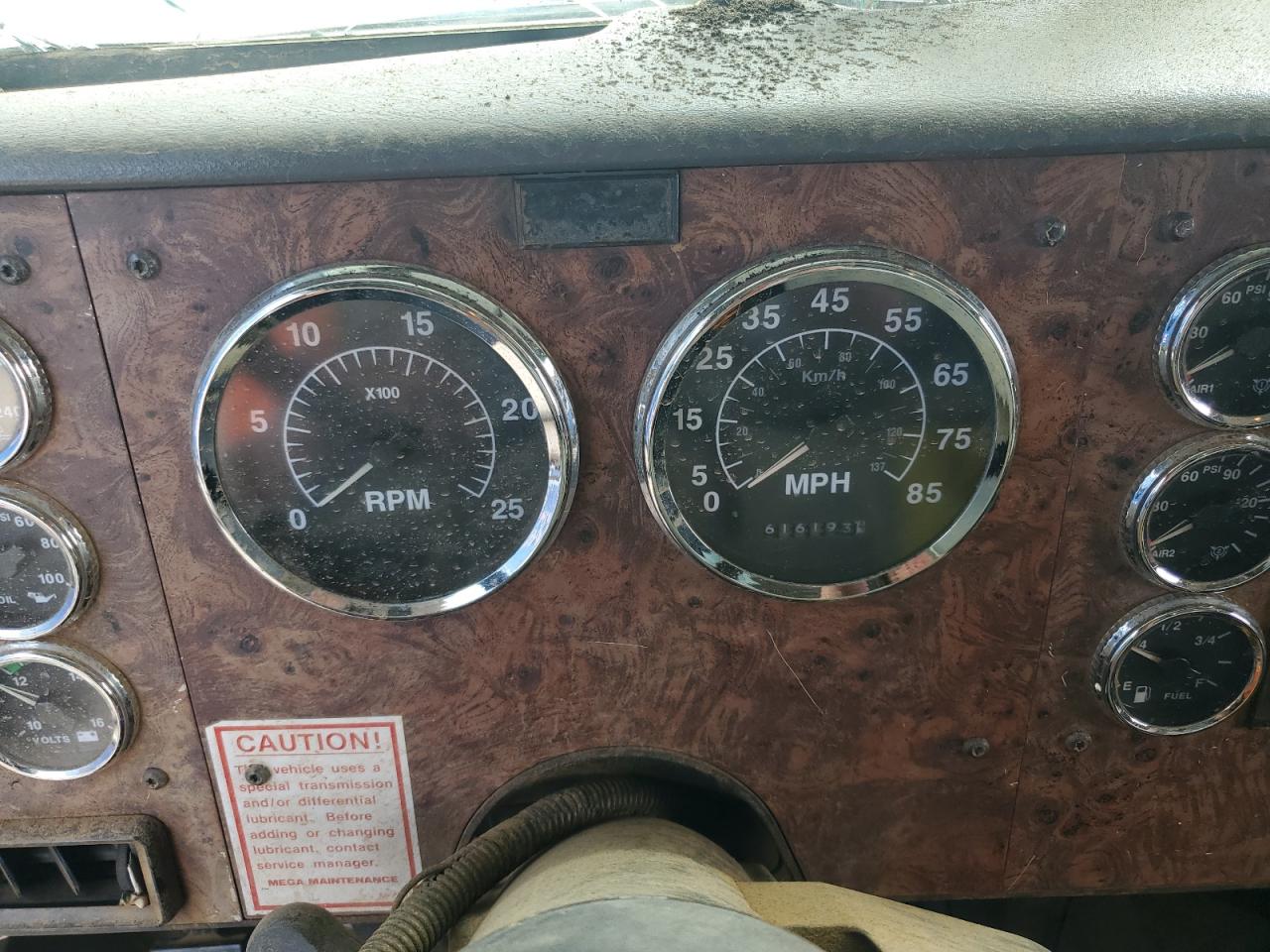 1997 International 9200 Dump Truck VIN: 2HSFMAHR3VC026011 Lot: 80348775