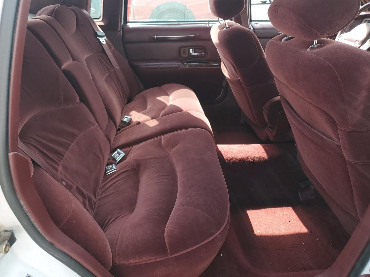 1997 Lincoln Town Car VIN: 1LNLM82W7VY644875 Lot: 82307035