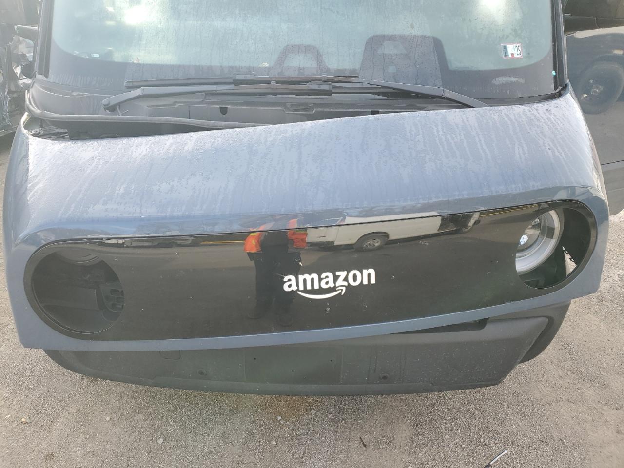 2023 Rivian Edv Delivery Van VIN: 7FCEHEB75PN007569 Lot: 90023115