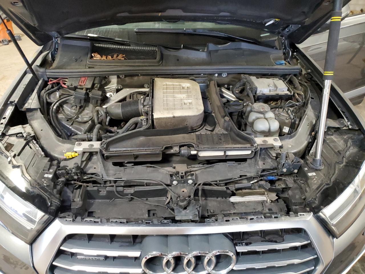 2018 Audi Q7 Prestige VIN: WA1VAAF75JD005633 Lot: 84755905