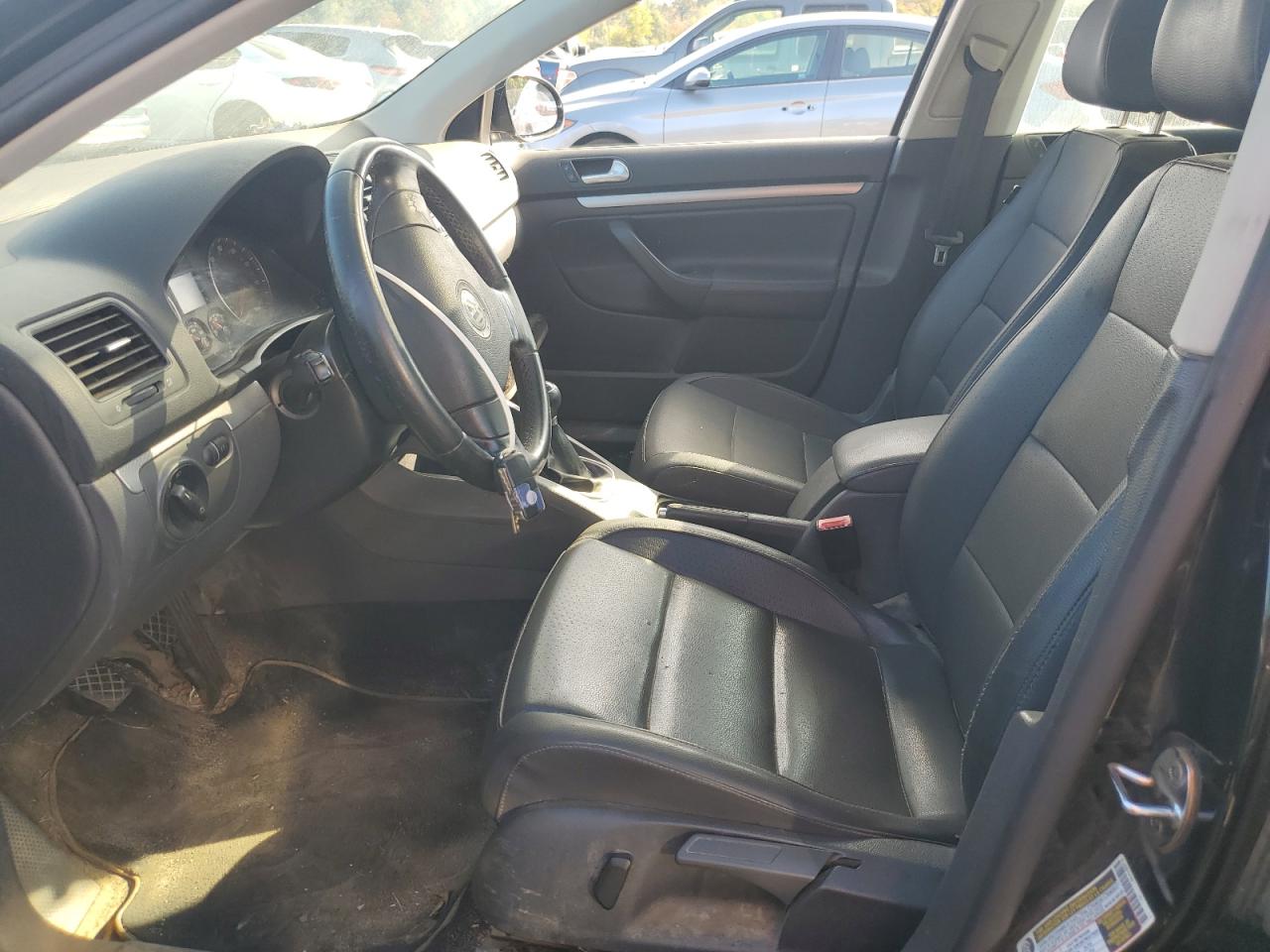 2008 Volkswagen Jetta Se VIN: 3VWRM71K48M123004 Lot: 81982905