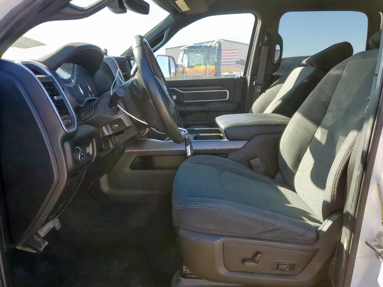 2022 Ram 2500 Big Horn/Lone Star VIN: 3C6UR5DLXNG404653 Lot: 90856945