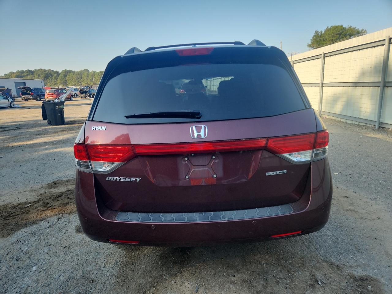 2016 Honda Odyssey Touring VIN: 5FNRL5H97GB087700 Lot: 84731575