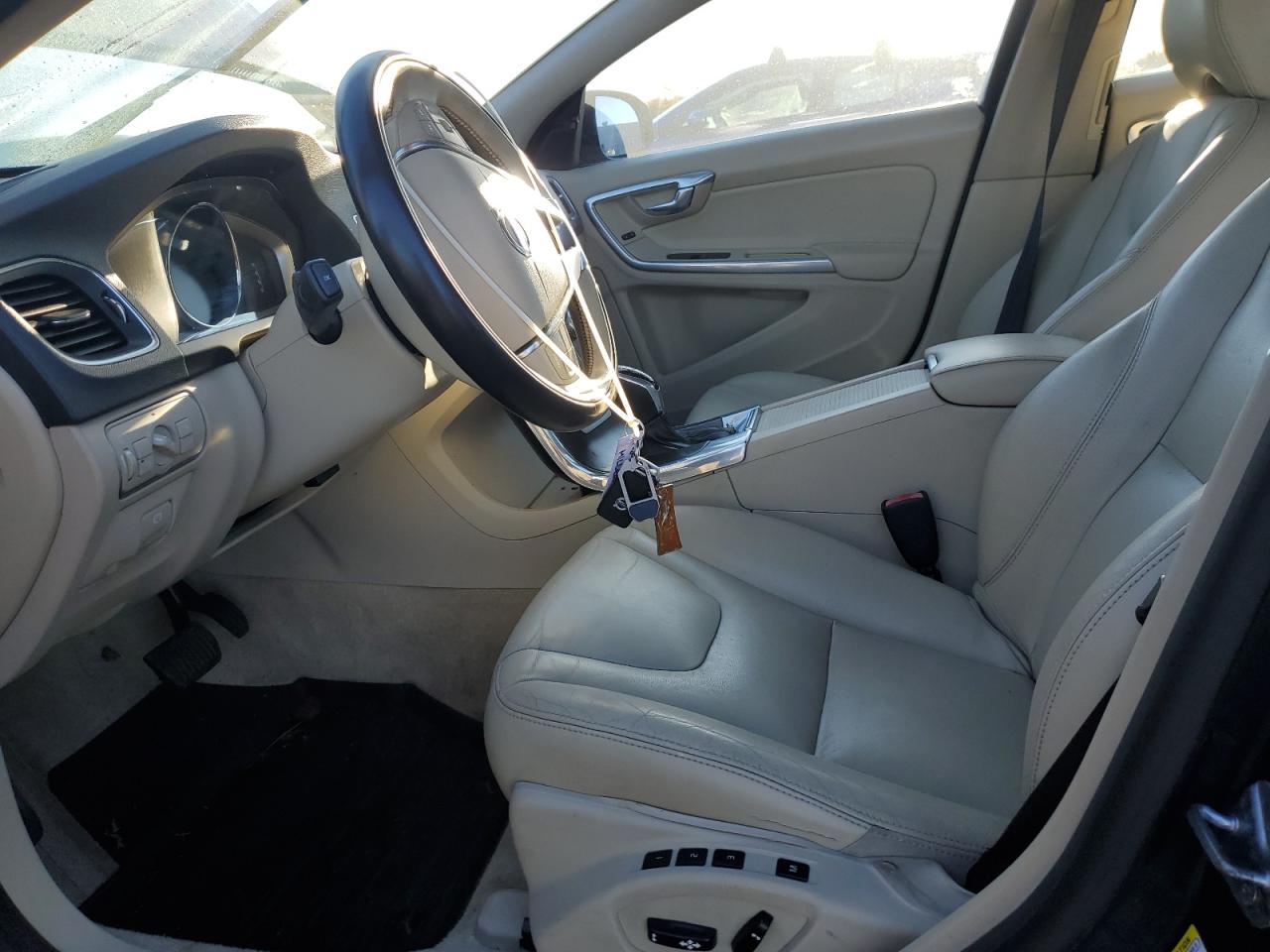 2015 Volvo S60 Premier VIN: YV1612TK1F2359574 Lot: 89534055