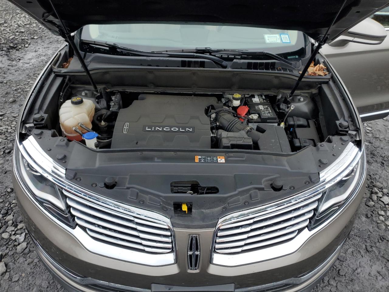 2017 Lincoln Mkx Reserve VIN: 2LMPJ8LR9HBL10453 Lot: 86245415