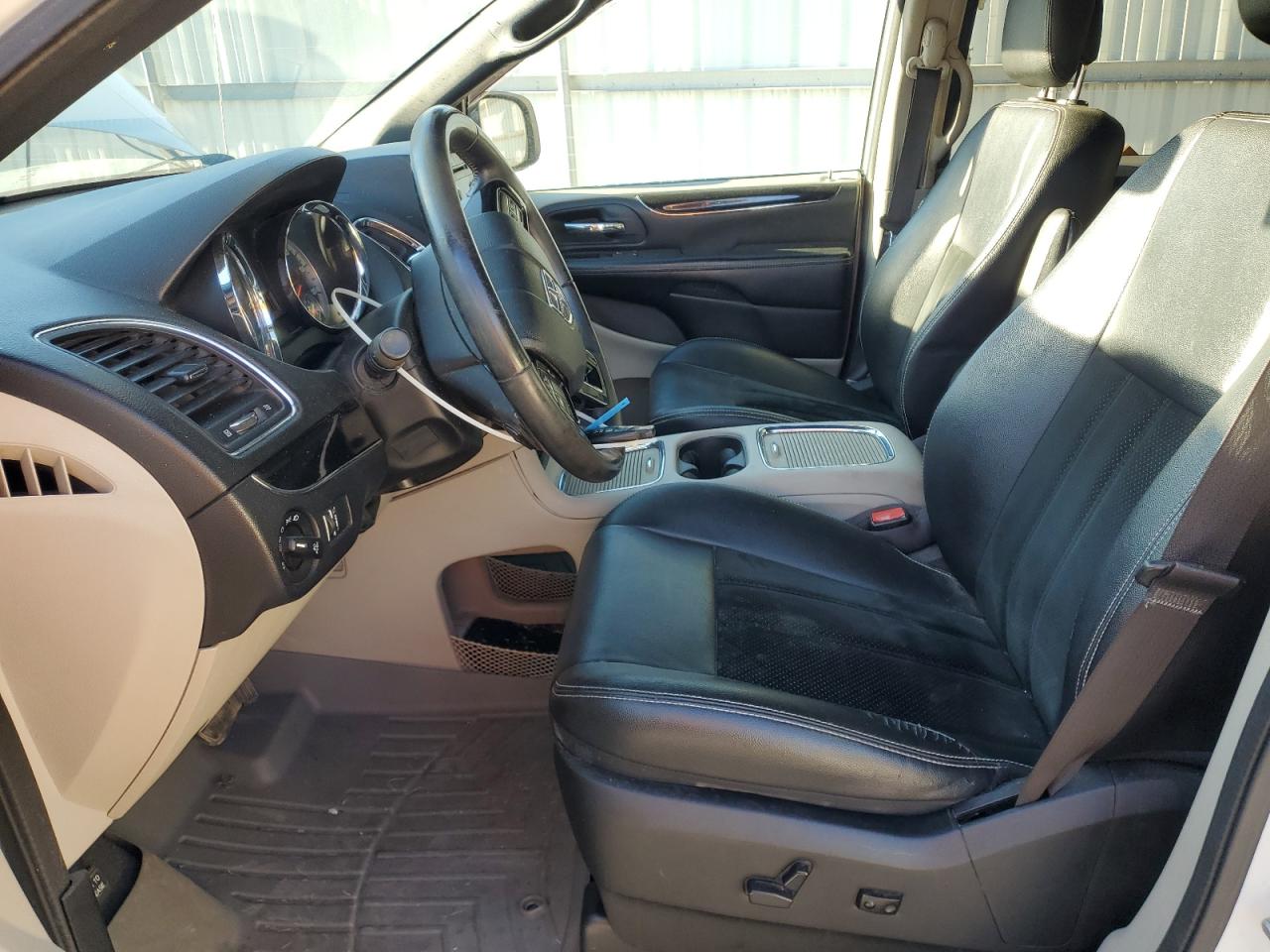 2017 Dodge Grand Caravan Sxt VIN: 2C4RDGCGXHR557450 Lot: 86310915