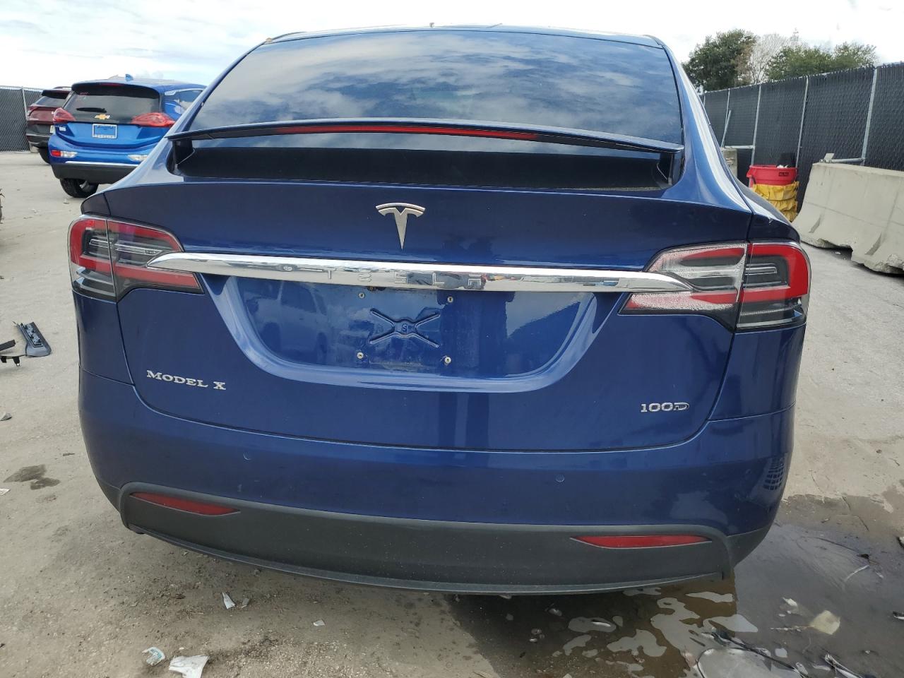 2019 Tesla Model X VIN: 5YJXCBE28KF151653 Lot: 85542765
