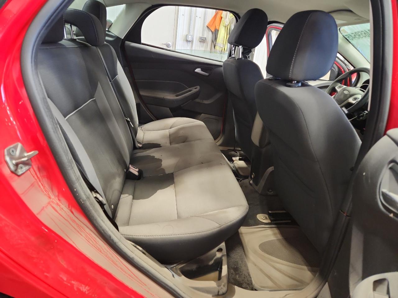 2014 Ford Focus Se VIN: 1FADP3F27EL301965 Lot: 84659545