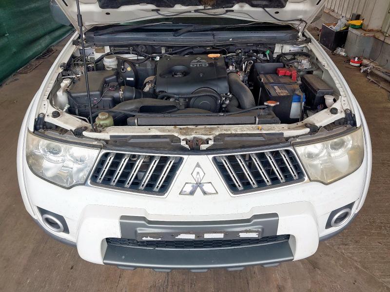 2011 MITSUBISHI L200 D/CAB DI-D WARRIOR II 4WD AUTO 176BHP [2010]