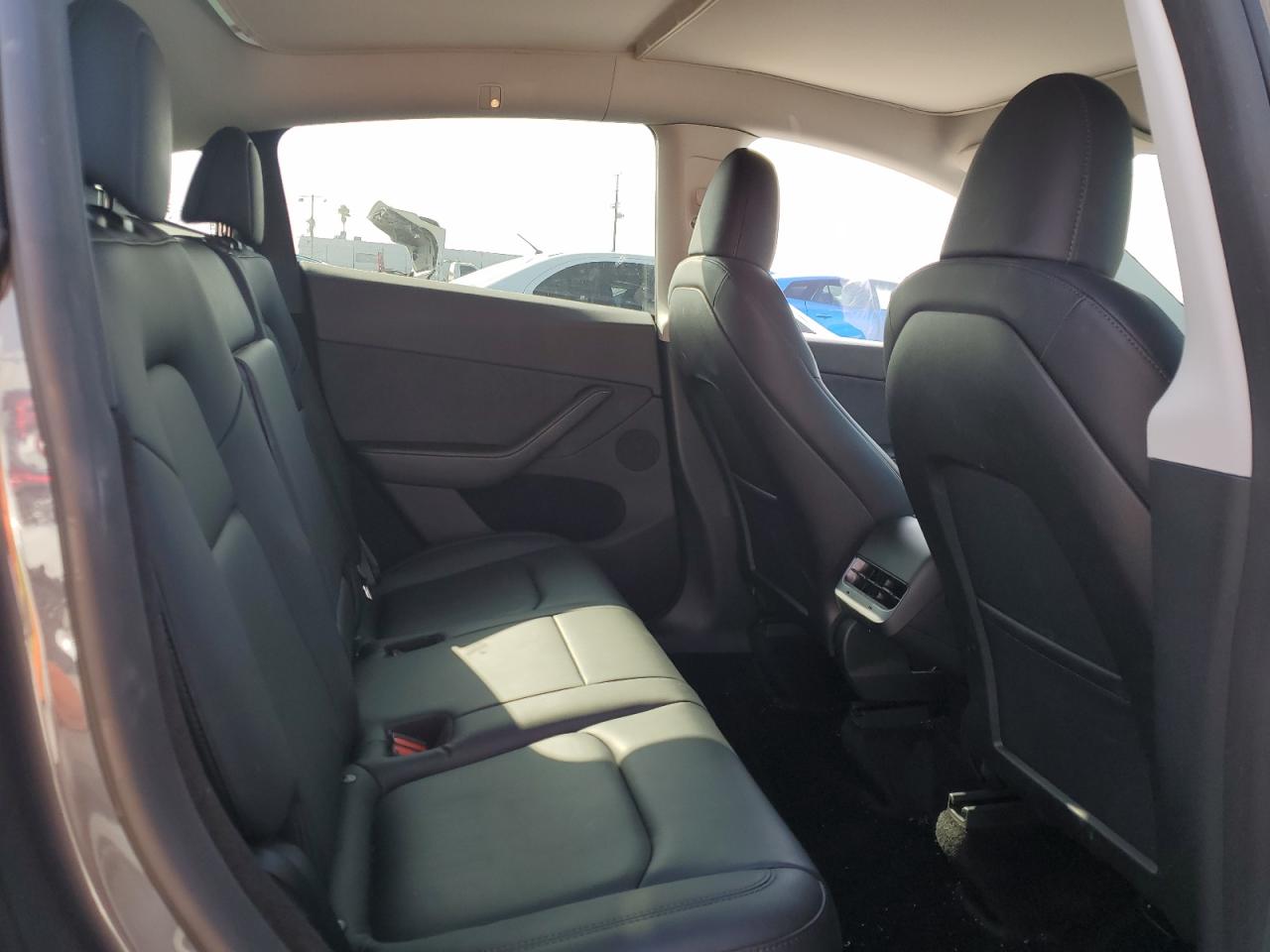 2023 Tesla Model Y VIN: 7SAYGDEE1PA114756 Lot: 89932215