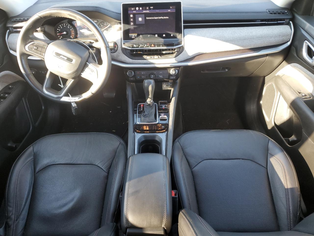 2022 Jeep Compass Latitude Lux VIN: 3C4NJDFB4NT236194 Lot: 85884295