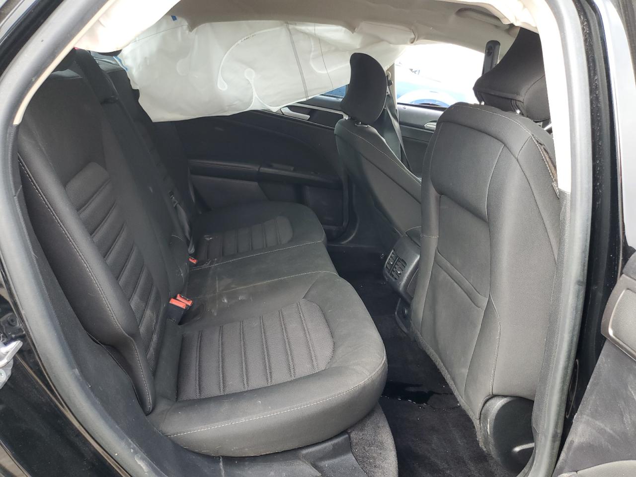 2018 Ford Fusion Se VIN: 3FA6P0HD6JR213796 Lot: 82711345