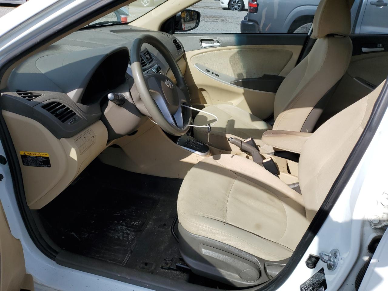 2014 Hyundai Accent Gls VIN: KMHCT4AE1EU686860 Lot: 89723235