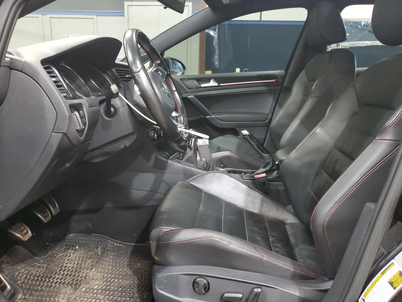 2015 Volkswagen Gti VIN: 3VW5T7AUXFM004308 Lot: 90780715