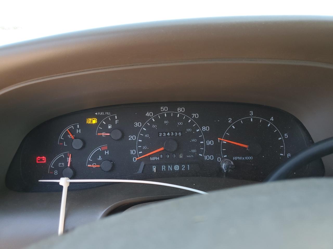 2000 Ford Excursion Xlt VIN: 1FMNU41S9YEA47930 Lot: 81976575