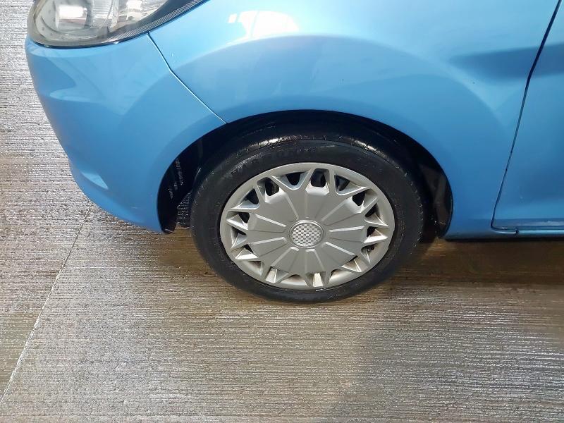 2009 FORD FIESTA STYLE  82 