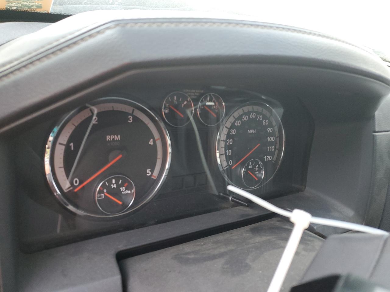 2010 Dodge Ram 3500 VIN: 3D73M4CL2AG136597 Lot: 70809345