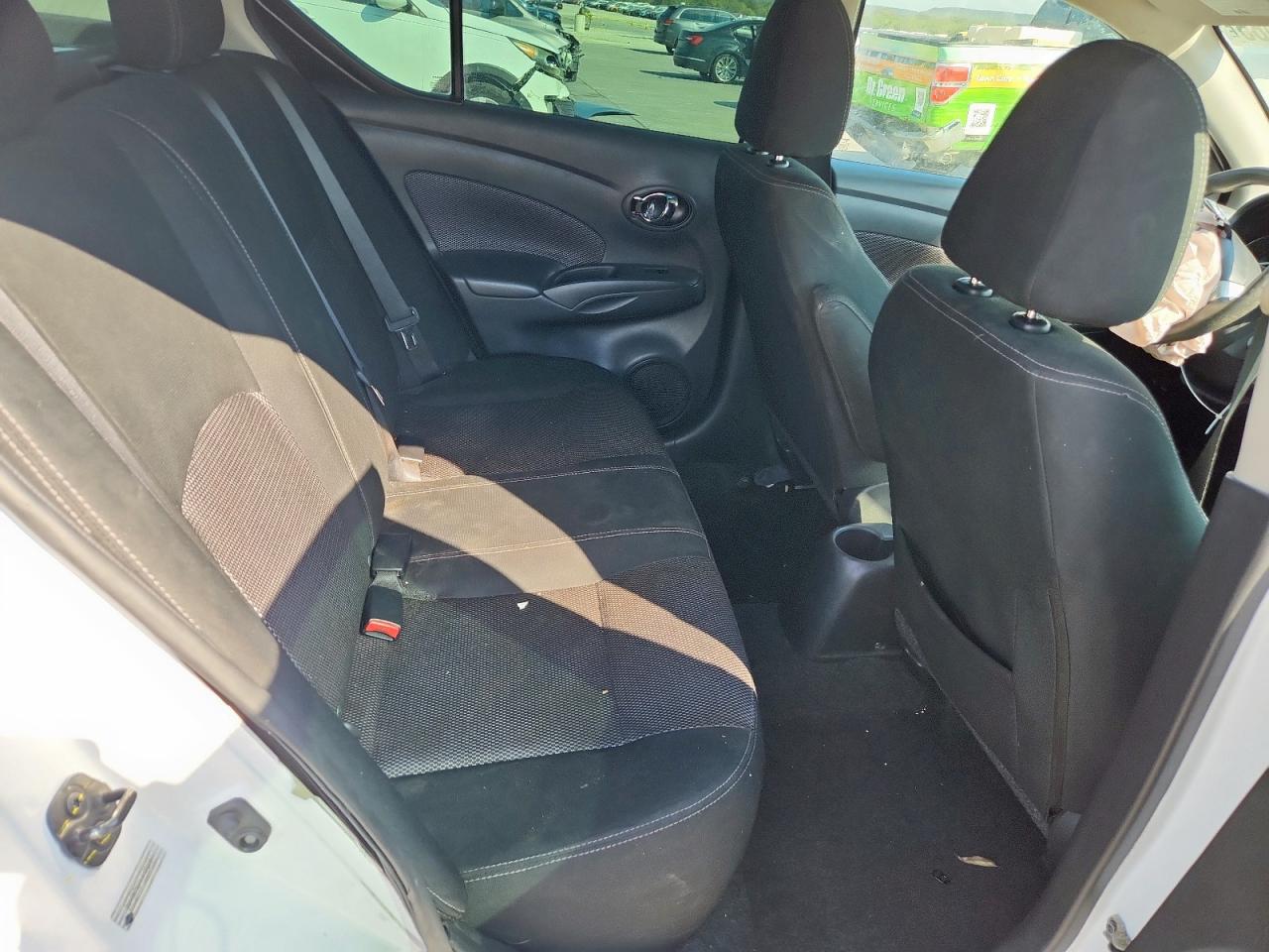 2018 Nissan Versa S VIN: 3N1CN7AP1JL884007 Lot: 84415965