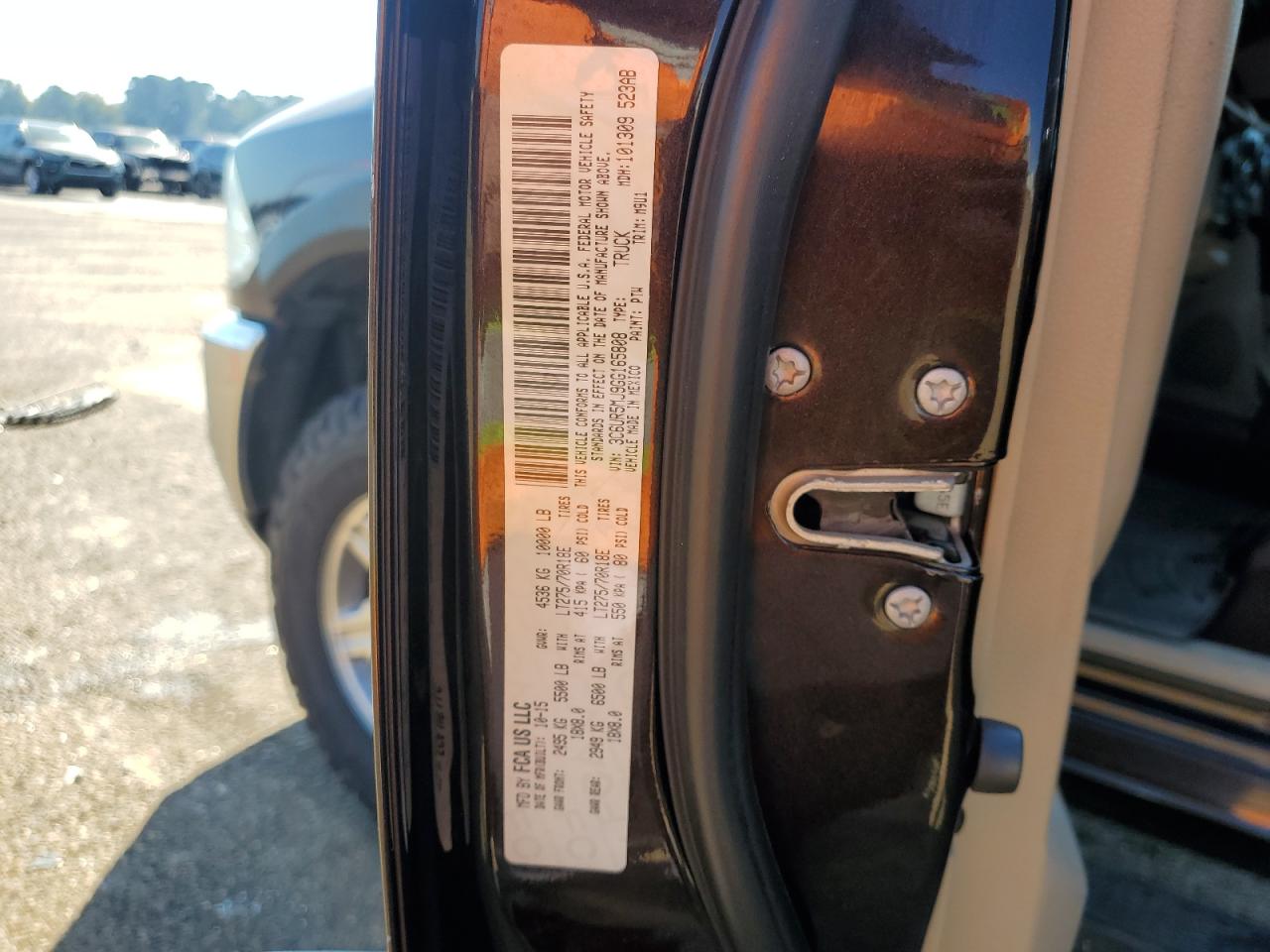 2016 Ram 2500 Slt VIN: 3C6UR5MJ9GG165808 Lot: 82555285