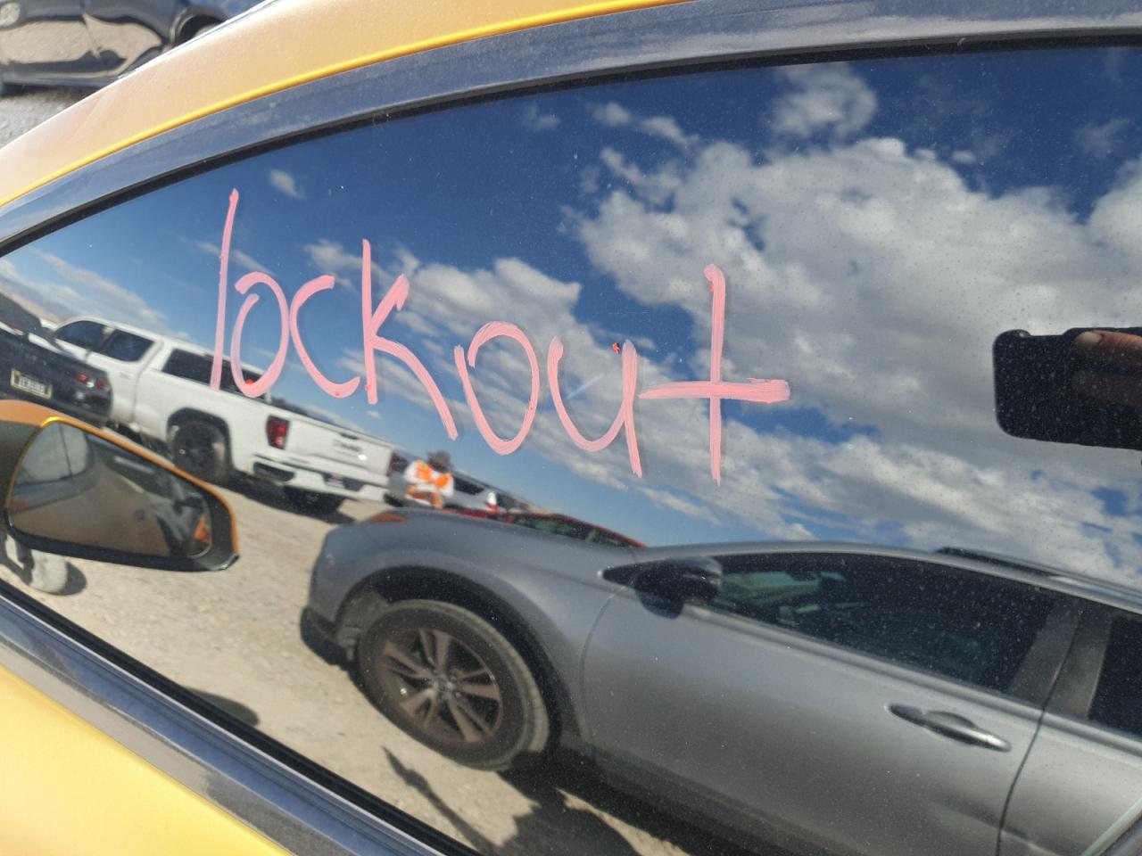 2014 Tesla Model S VIN: 5YJSA1H13EFP32298 Lot: 85898535