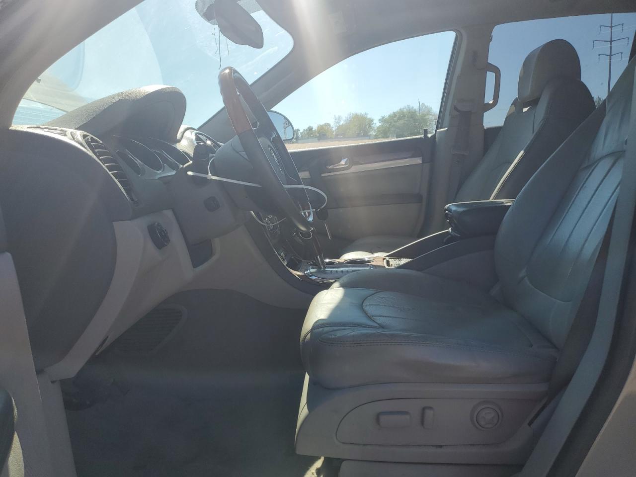 2008 Buick Enclave VIN: 5GAEV23728J161792 Lot: 82404295