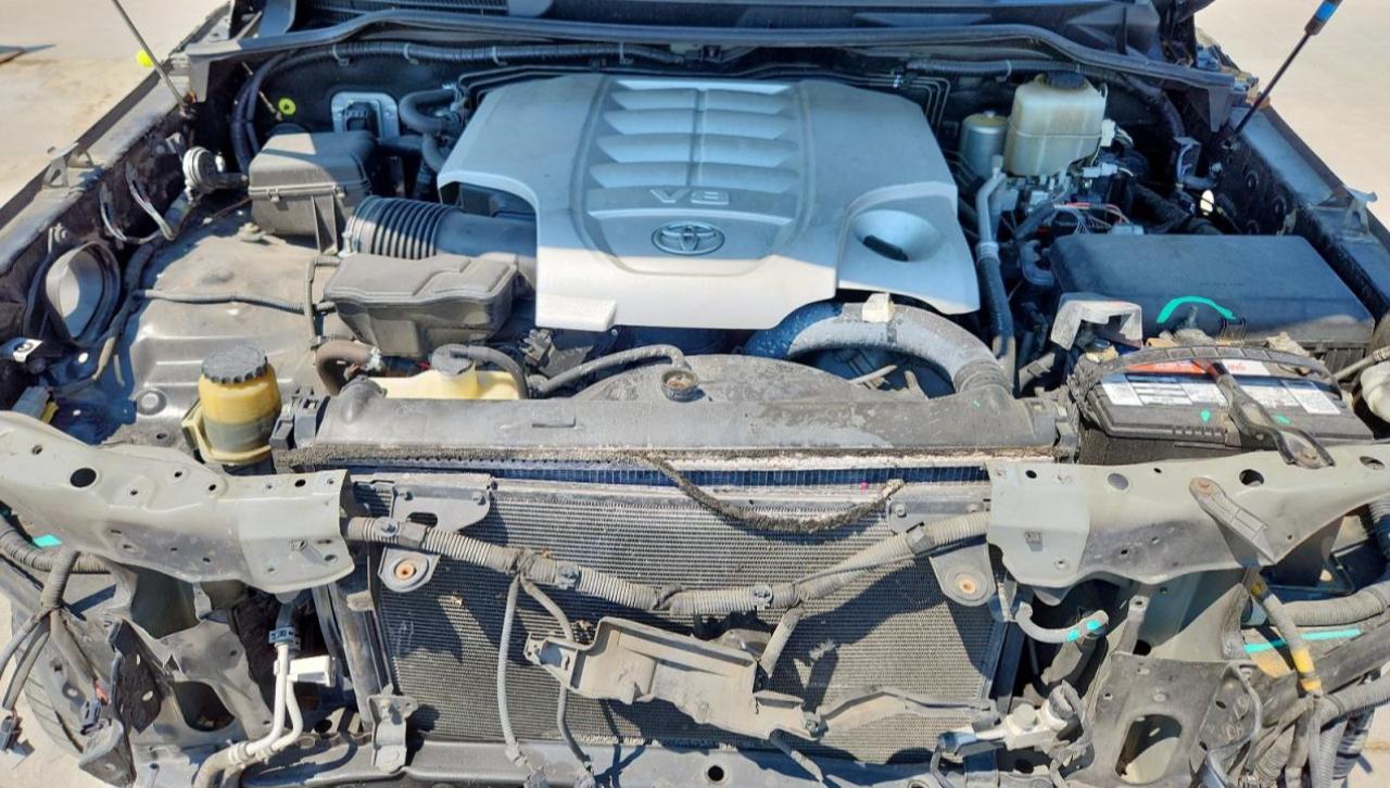 2011 Toyota Land Cruiser VIN: JTMHY7AJ2B5009249 Lot: 69833945