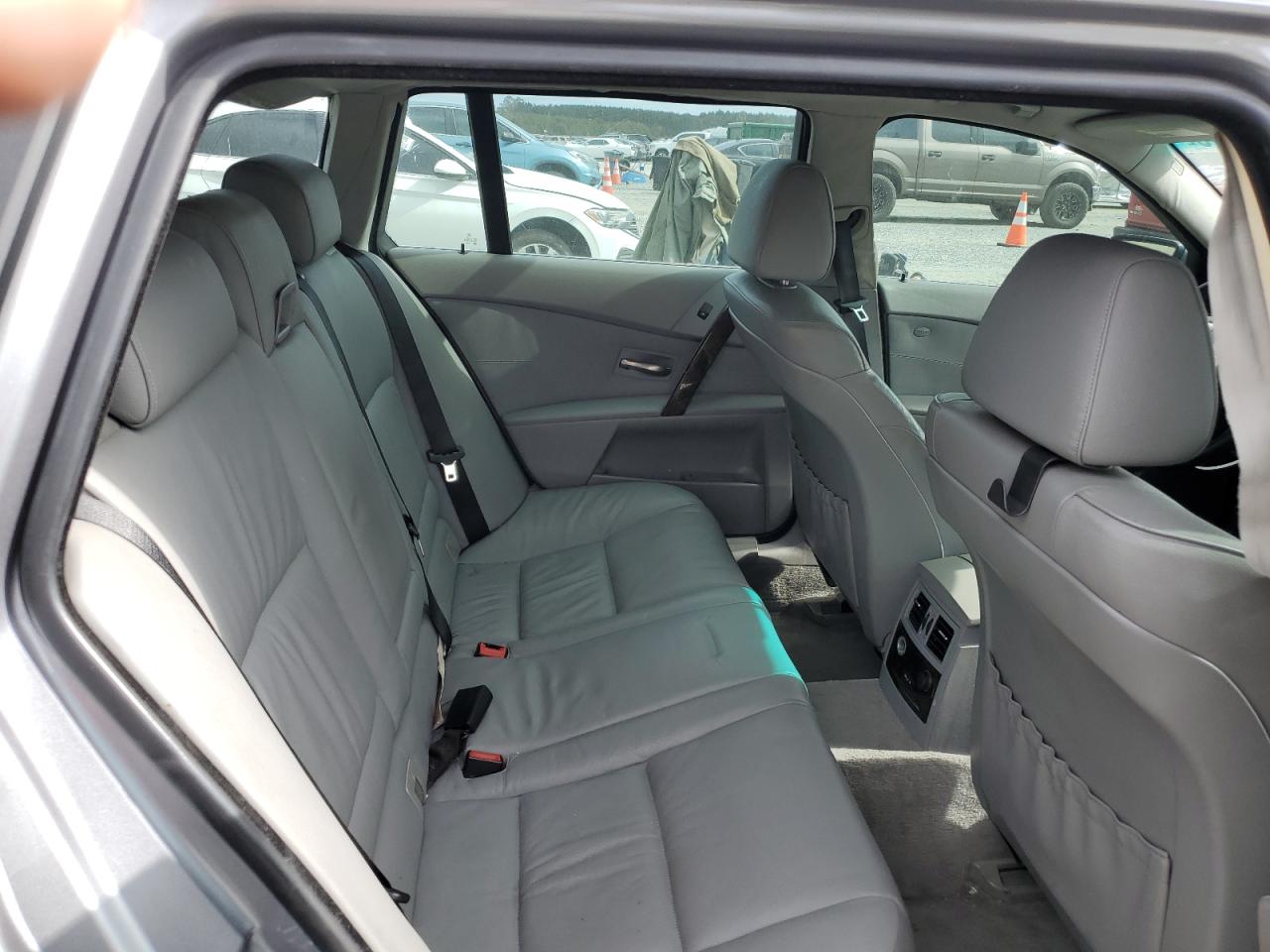 2007 BMW 530 Xit VIN: WBANN73537CN04216 Lot: 85550445