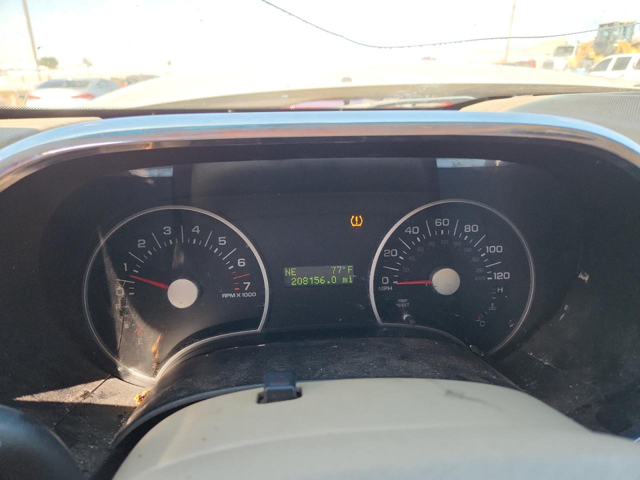 2006 Ford Explorer Xlt VIN: 1FMEU73E96UB73359 Lot: 85275375