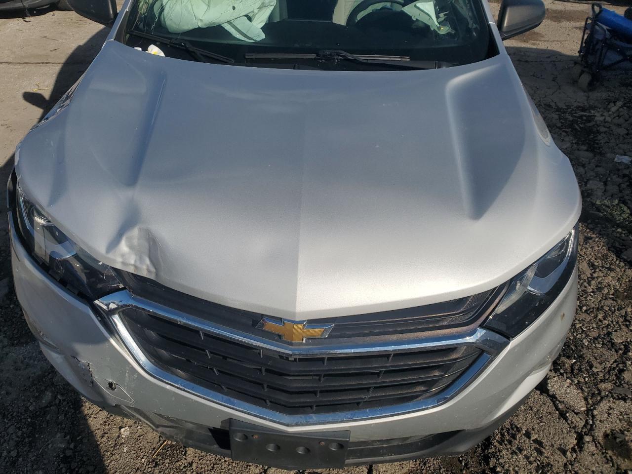 2018 Chevrolet Equinox Ls VIN: 2GNAXHEV5J6226442 Lot: 82312435