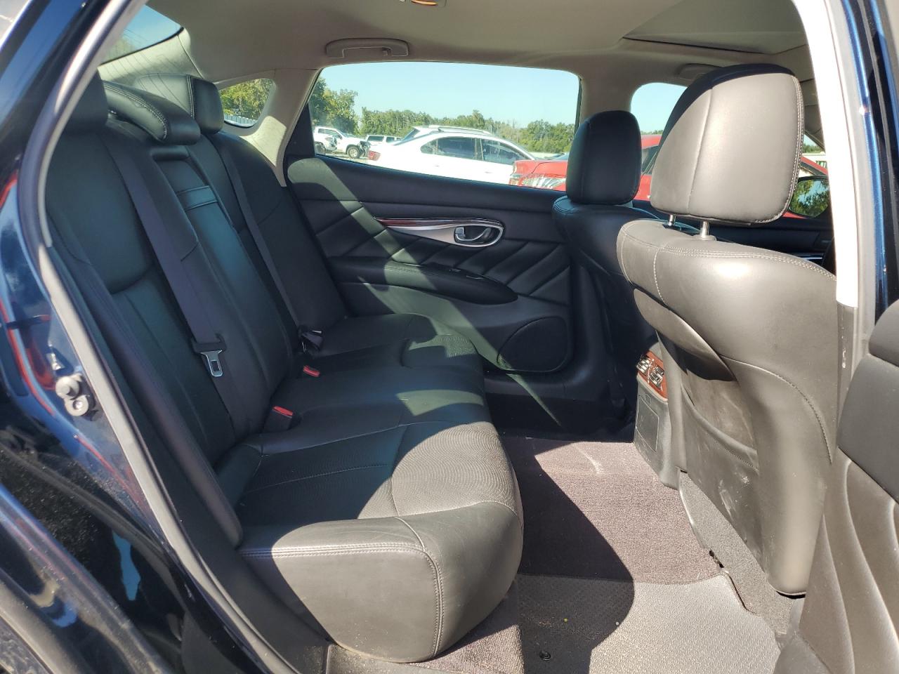 2016 Infiniti Q70L 3.7 VIN: JN1BY1PP8GM631272 Lot: 89873715