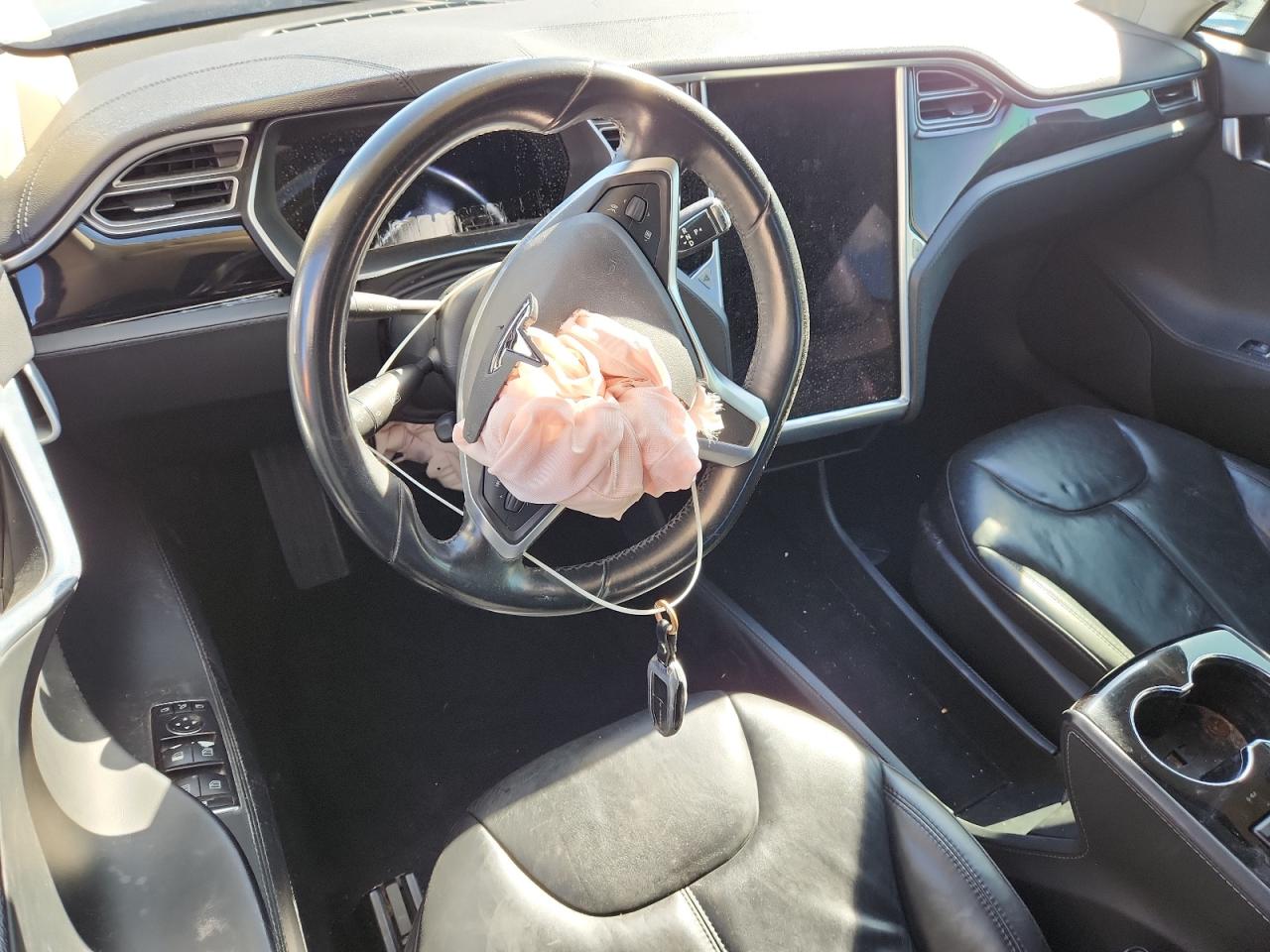 2014 Tesla Model S VIN: 5YJSA1S12EFP44712 Lot: 86455045