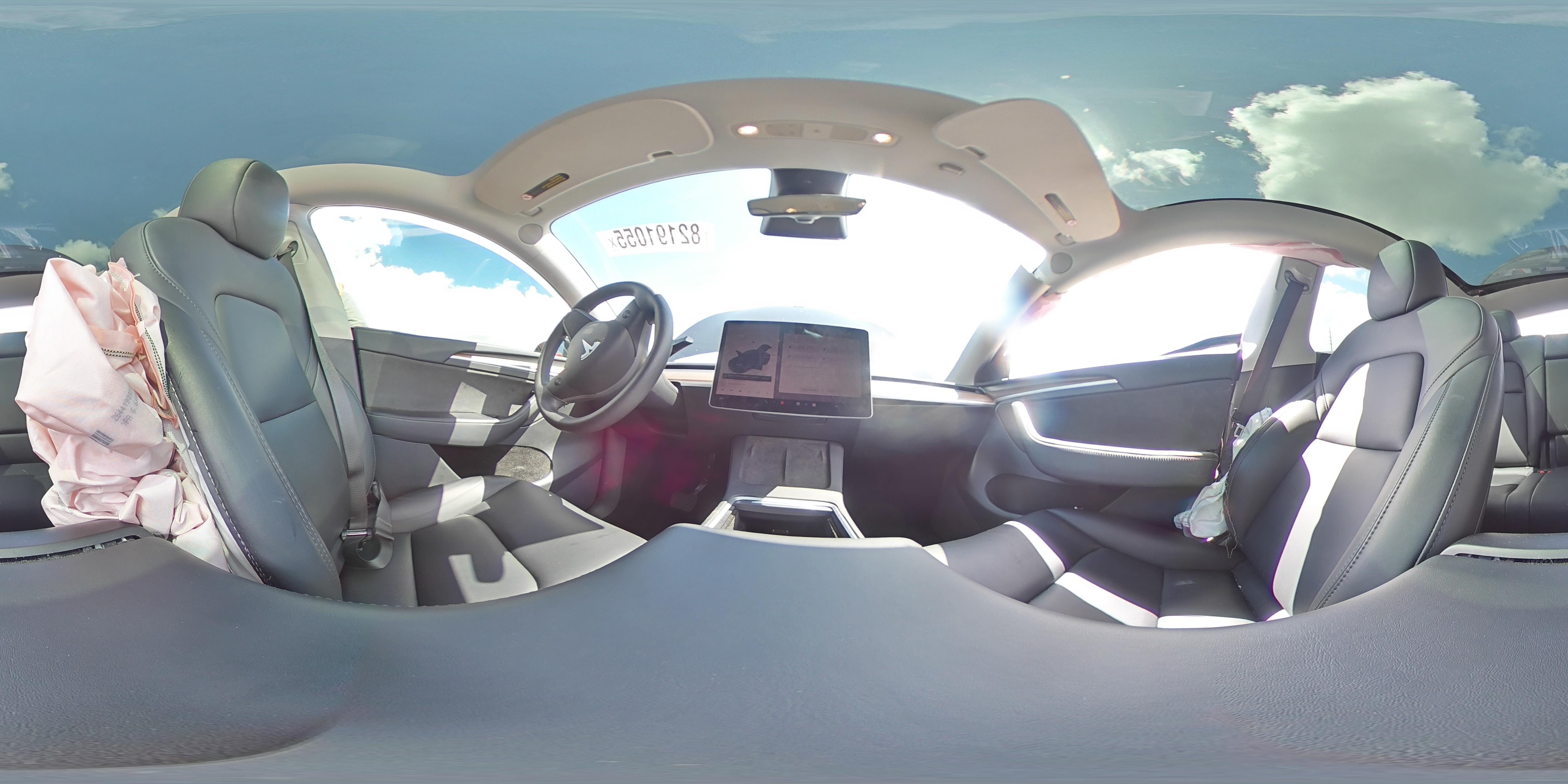 2024 Tesla Model Y VIN: 7SAYGDED3RF208845 Lot: 82191055