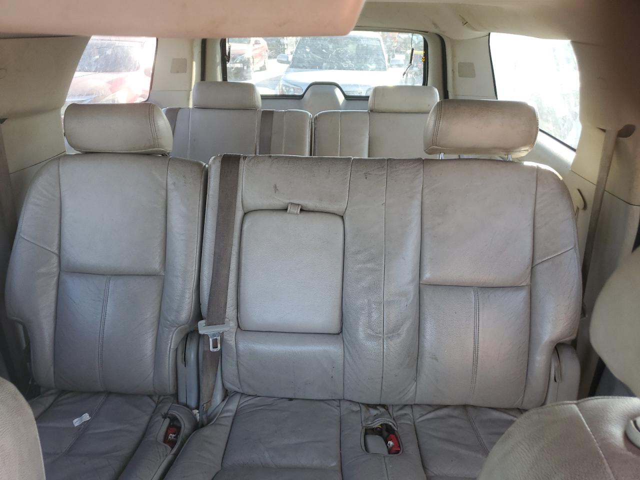 2007 Chevrolet Suburban C1500 VIN: 1GNFC16047J199760 Lot: 82563305