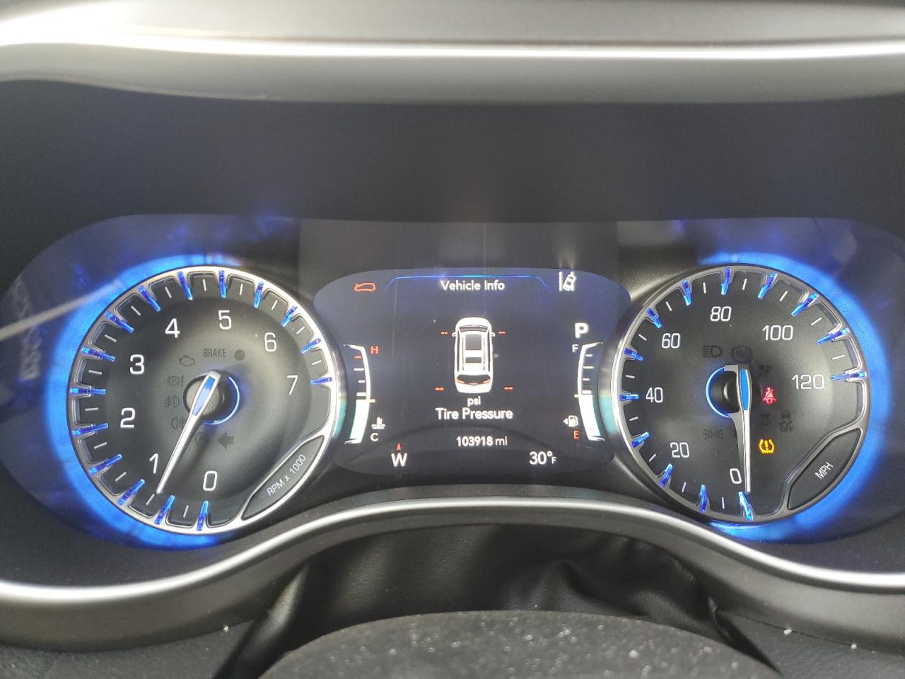 2021 Chrysler Pacifica Touring L VIN: 2C4RC1BG0MR560983 Lot: 90496625