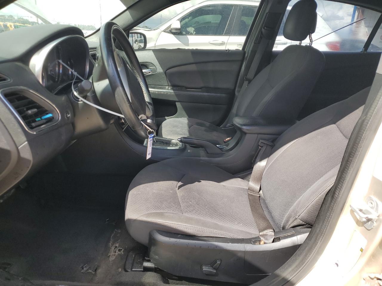 2013 Chrysler 200 Touring VIN: 1C3CCBBB9DN656449 Lot: 85732345