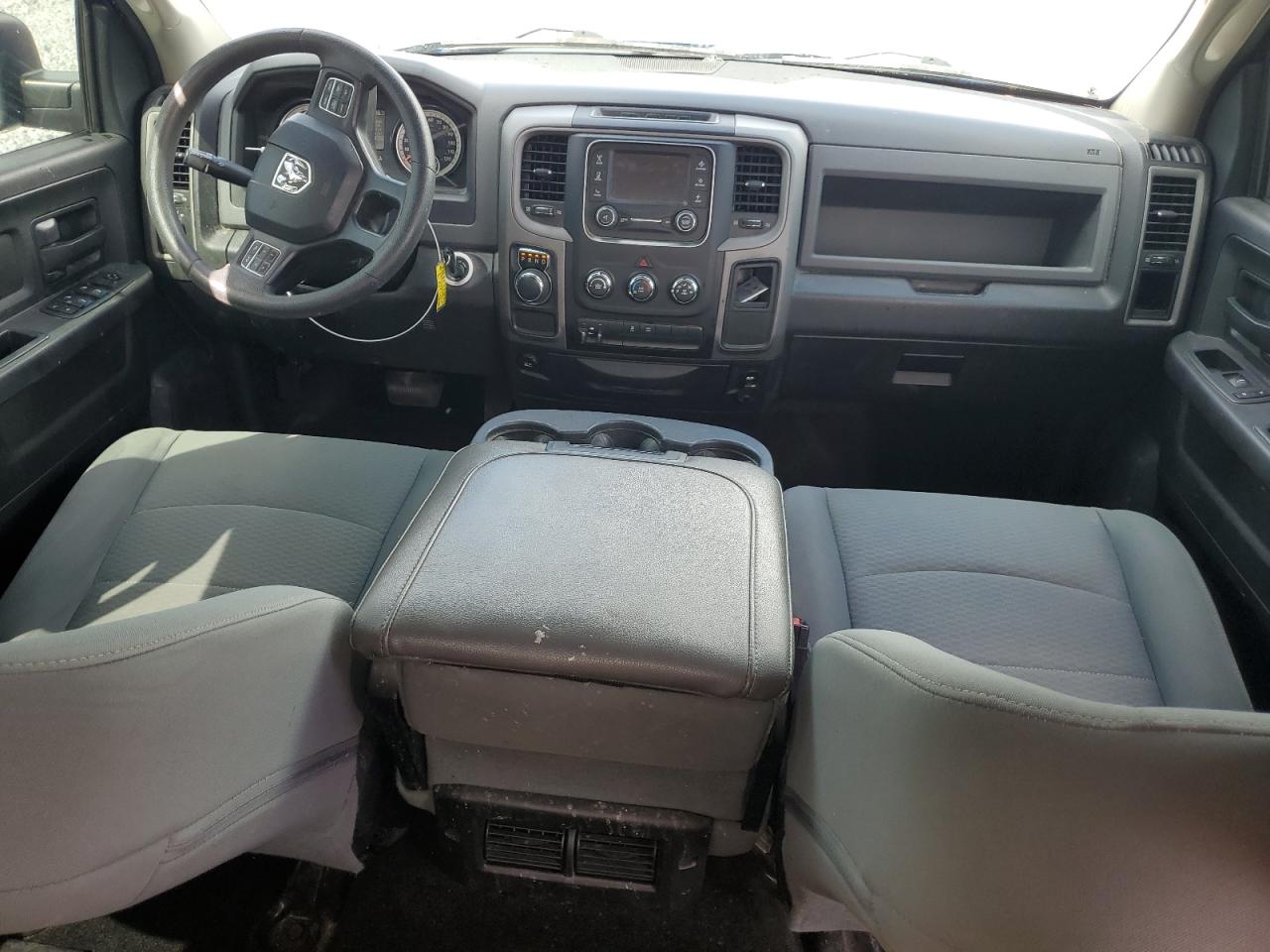 2017 Ram 1500 St VIN: 3C6RR6KT1HG548658 Lot: 84929185