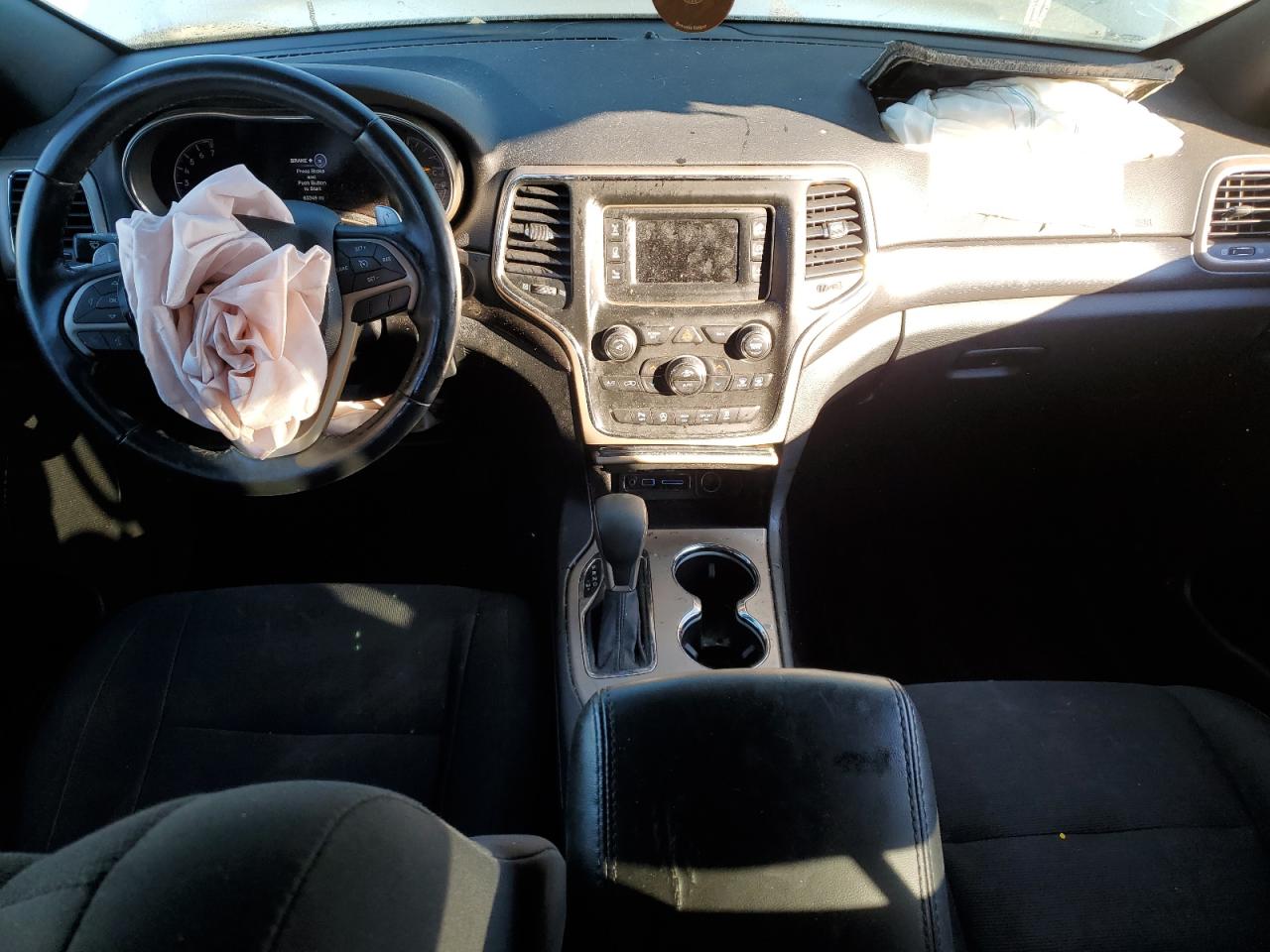 2016 Jeep Grand Cherokee Laredo VIN: 1C4RJFAG1GC420958 Lot: 82318975