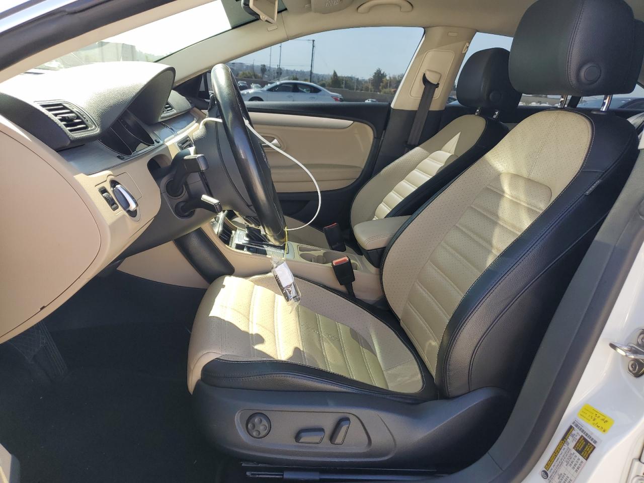 2015 Volkswagen Cc Sport VIN: WVWBP7AN6FE821073 Lot: 84074195