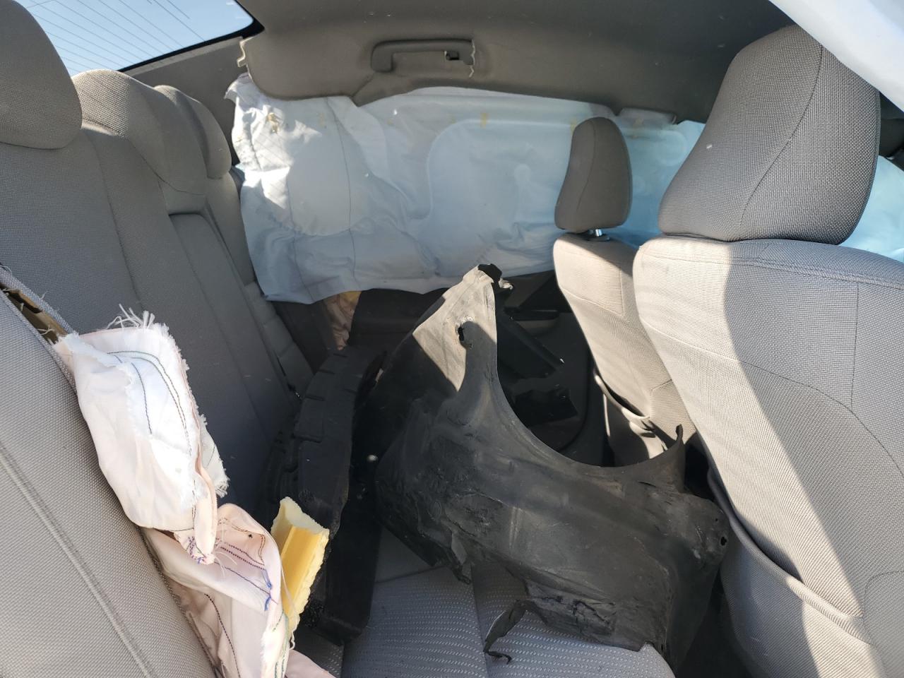 2016 Toyota Camry Le VIN: 4T1BF1FKXGU585271 Lot: 84659065