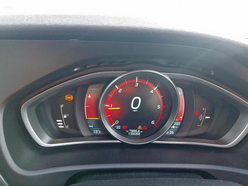 2012 VOLVO V40 SE D2 