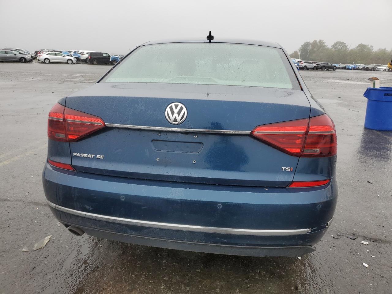 2018 Volkswagen Passat Se VIN: 1VWBA7A3XJC005517 Lot: 85906885
