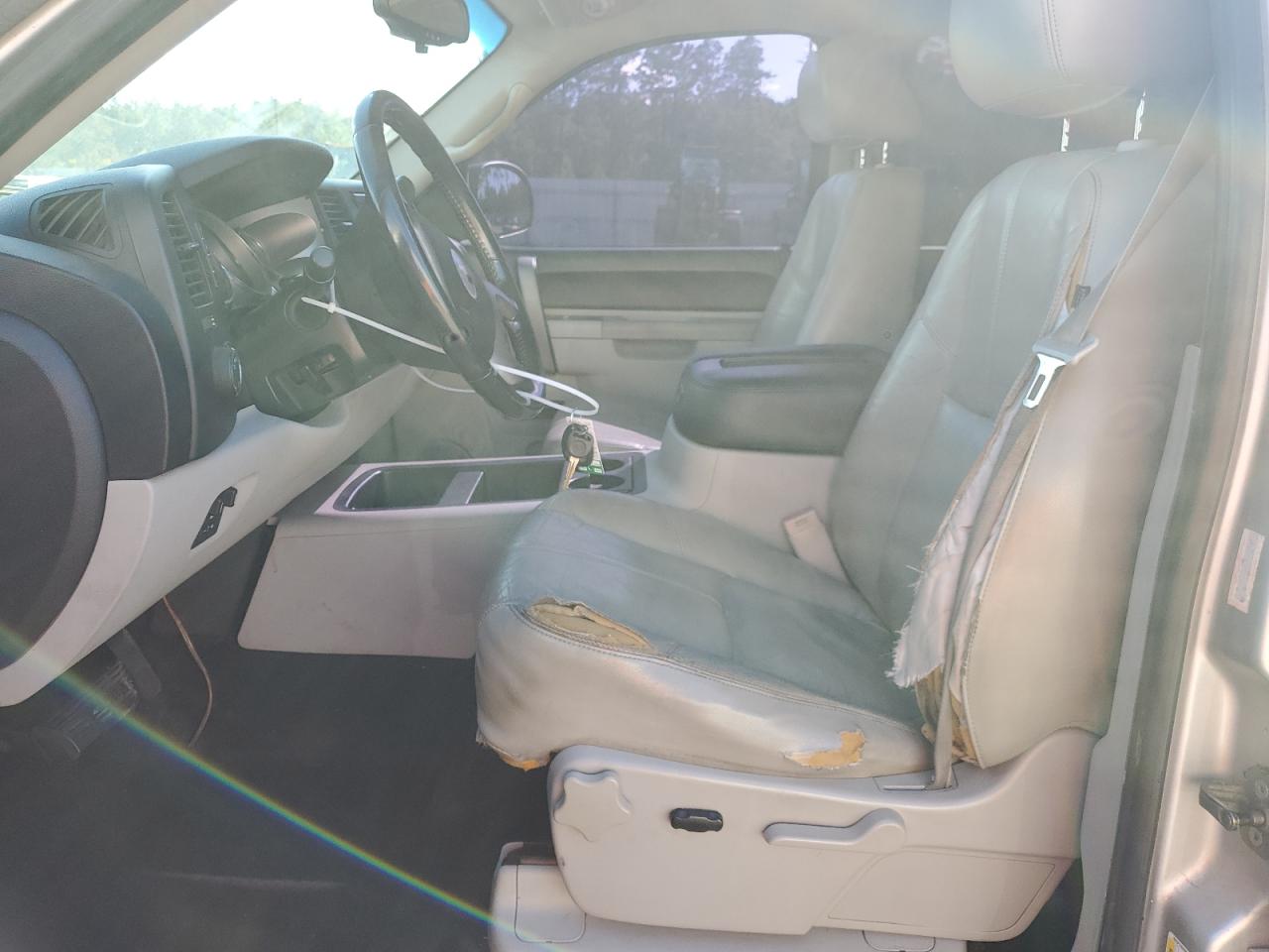 2011 Chevrolet Silverado C1500 Lt VIN: 3GCPCSE00BG177589 Lot: 85139795