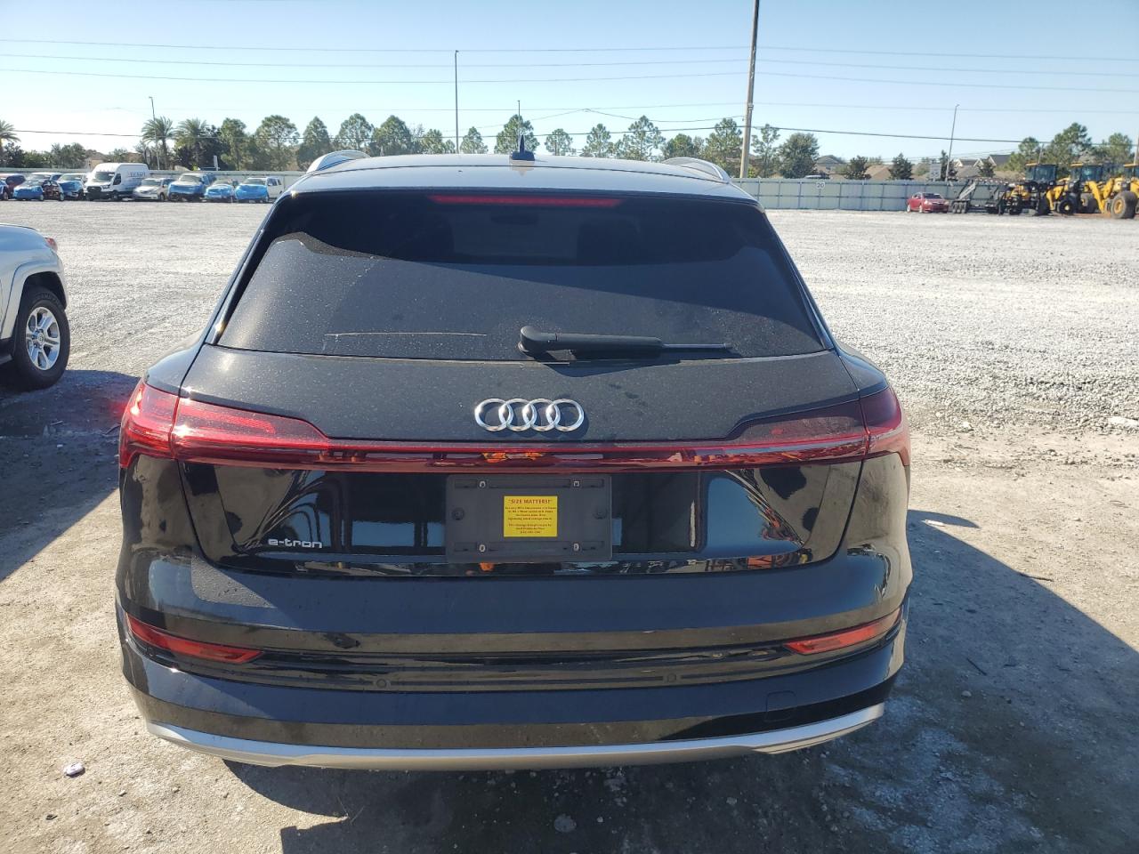 2019 Audi E-Tron Premium Plus VIN: WA1LAAGE9KB023652 Lot: 90629335